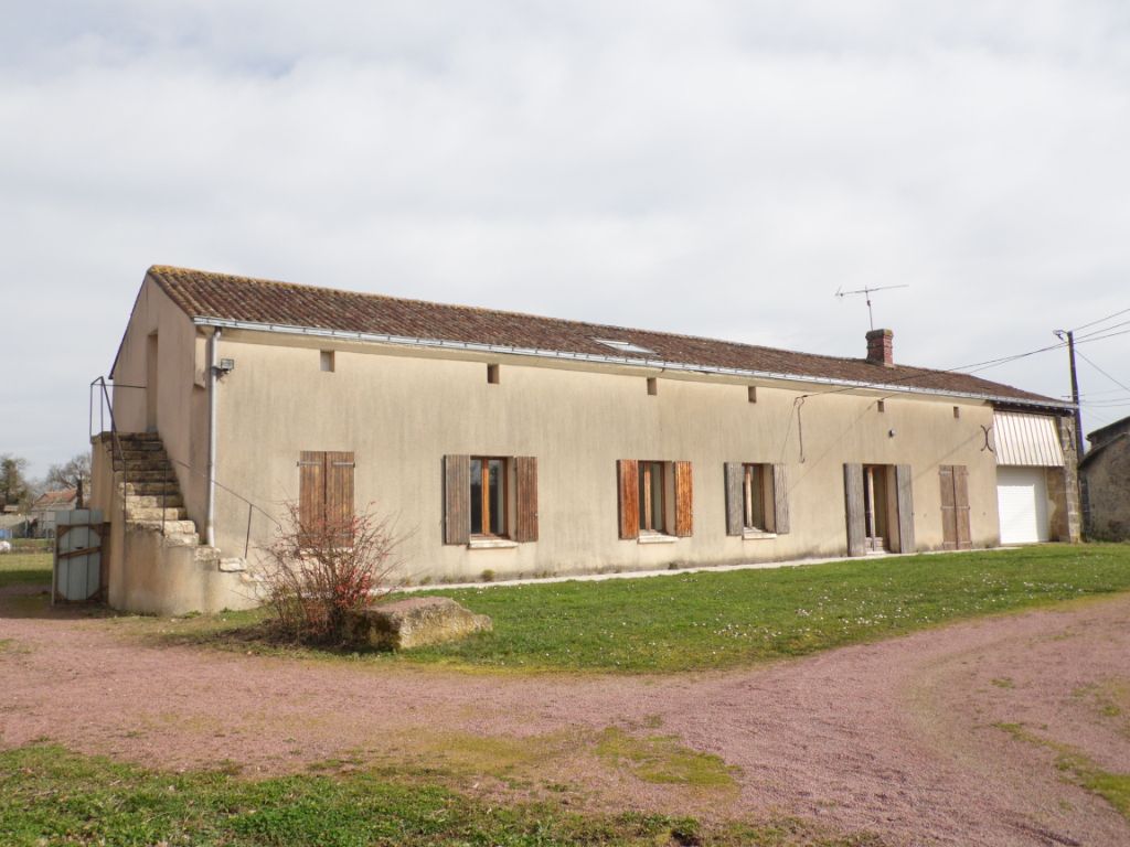 Maison 4 CHAMBRES avec garage et terrain clos à la campagne - 259813