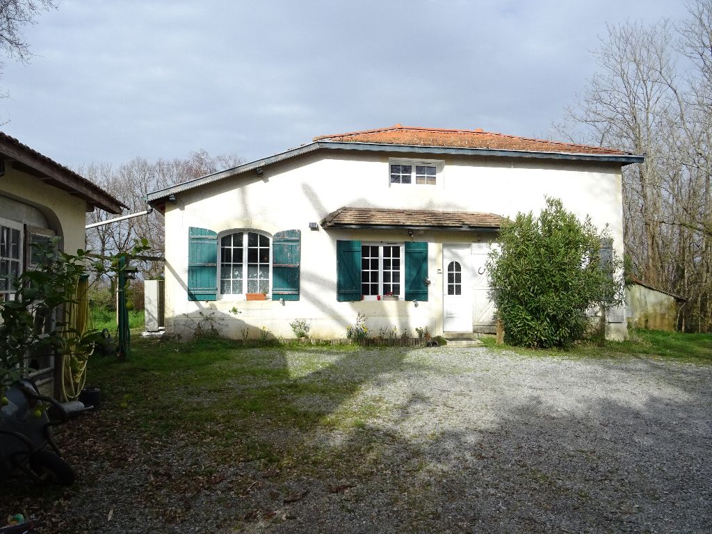 Landes 40250, Bergouey maison 7 pièces 165 m2