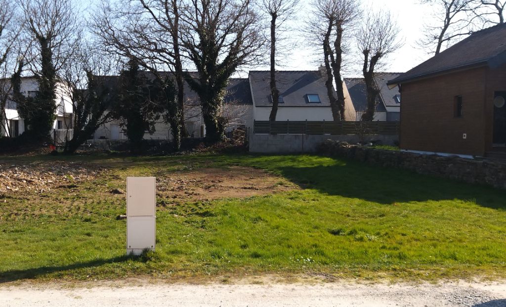 HENNEBONT 56700 - TERRAIN CONSTRUCTIBLE DE 461 M²