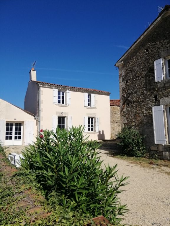Maison St Martin Des Fontaines 5 pièce(s) 104 m2