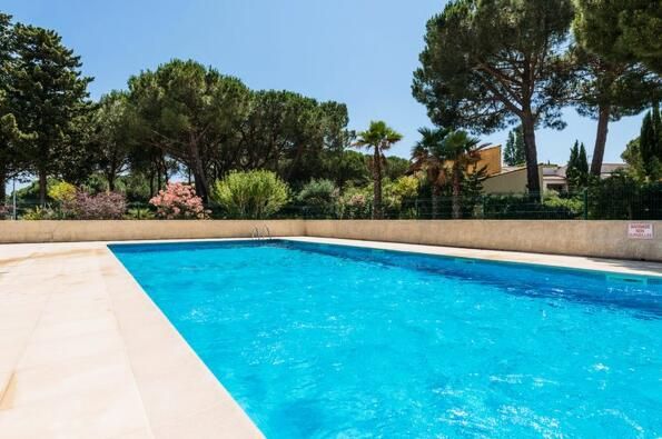 Appartement Le Cap D Agde 4 pièce(s)  grande terrasse piscine