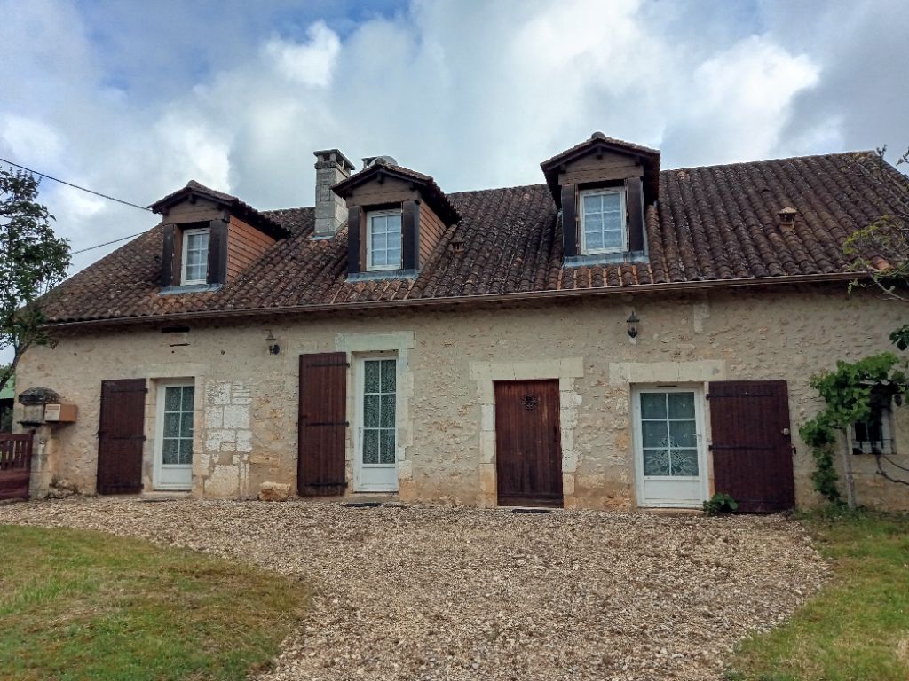 Maison Bourdeilles 6 pièce(s) 141 m2