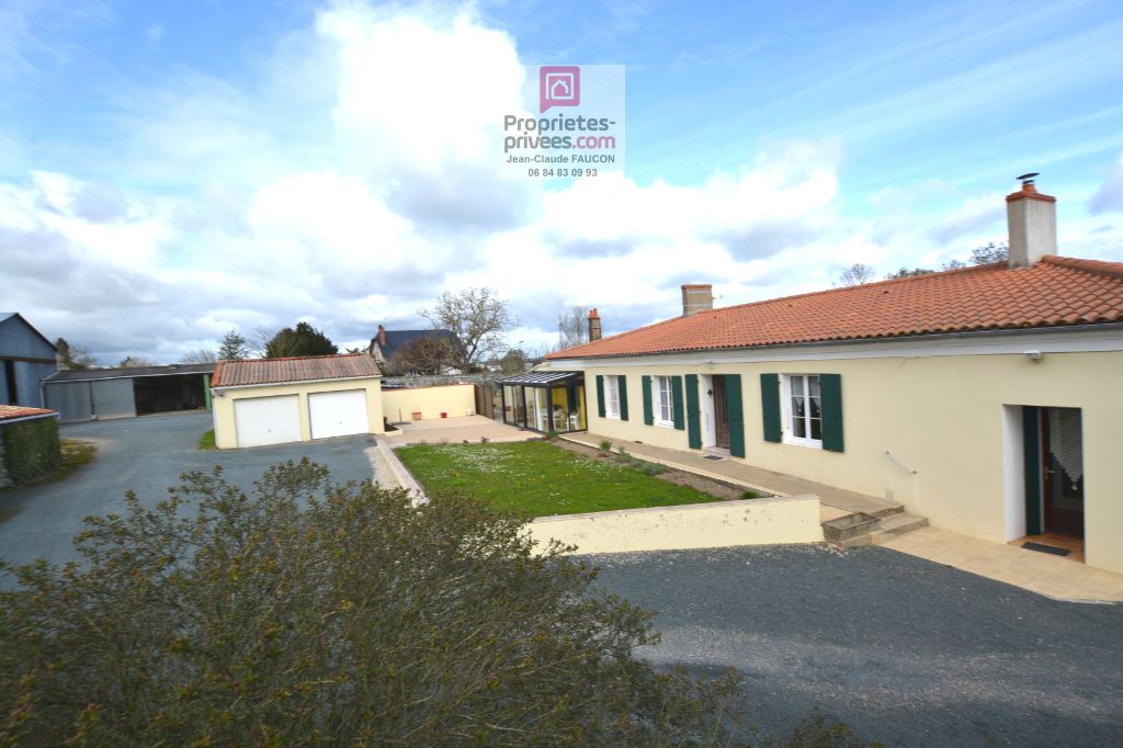 Maison 8 pièce(s) 201 m2