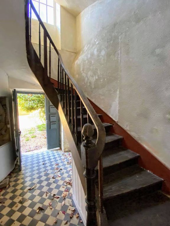 NANTHEUIL Maison de maître à rénover Thiviers 10 pièce(s) 3