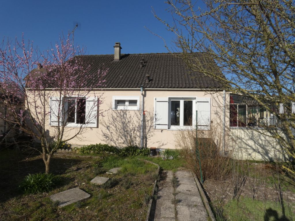 Maison Doingt 4 pièce(s) 84 m2