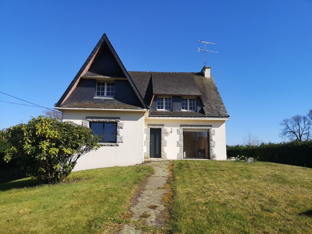 Maison Pontivy 8 pièce(s) 162 m2