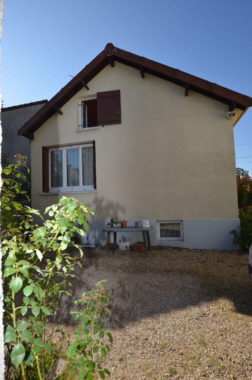 91700 - Sainte Geneviève des Bois - Plain-pied de 3 pièces 60 m²