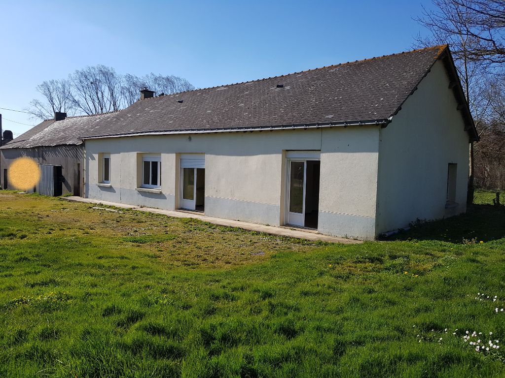 Longère à rénover 6 pièce(s) 200 m2 Nozay 147990 euros HAI