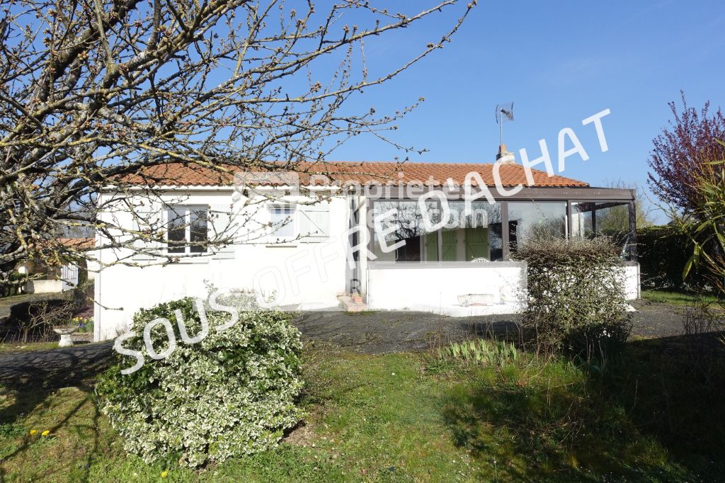 Maison de 92 m² sur sous-sol - 3 chambres - avec jardin de 2 300 m²