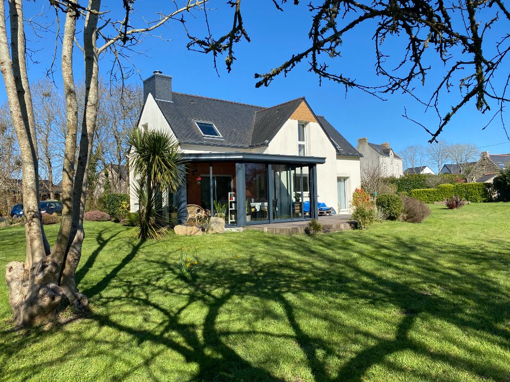 Maison d'architecte environnement à coupé le souffle