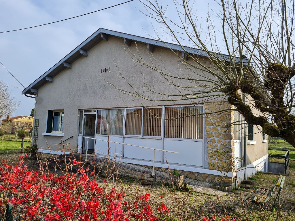 Maison proche Mussidan 6 pièce 110 m2 parcelle 1713 m²