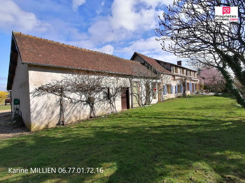 TILLIERES SUR AVRE 27570 Maison individuelle - 1 étage - 6 chambres - Double garage - Piscine tubulaire - Parc paysager avec box chevaux - 280 773 HAI