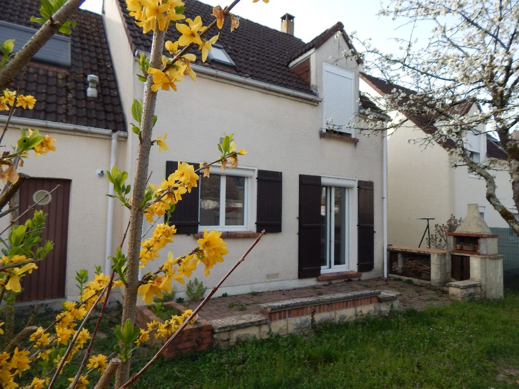 Maison  4 pièce(s) 88 m2