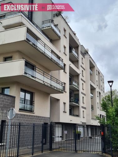 Tourcoing Blanc Seau, Appartement de type 3 avec terrasse de 34 m2 et place de parking