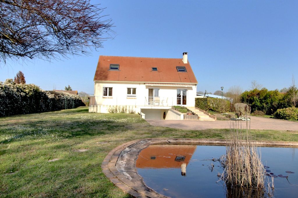 Maison de 160 m2 env. 5 chbres sur SOUS-SOL