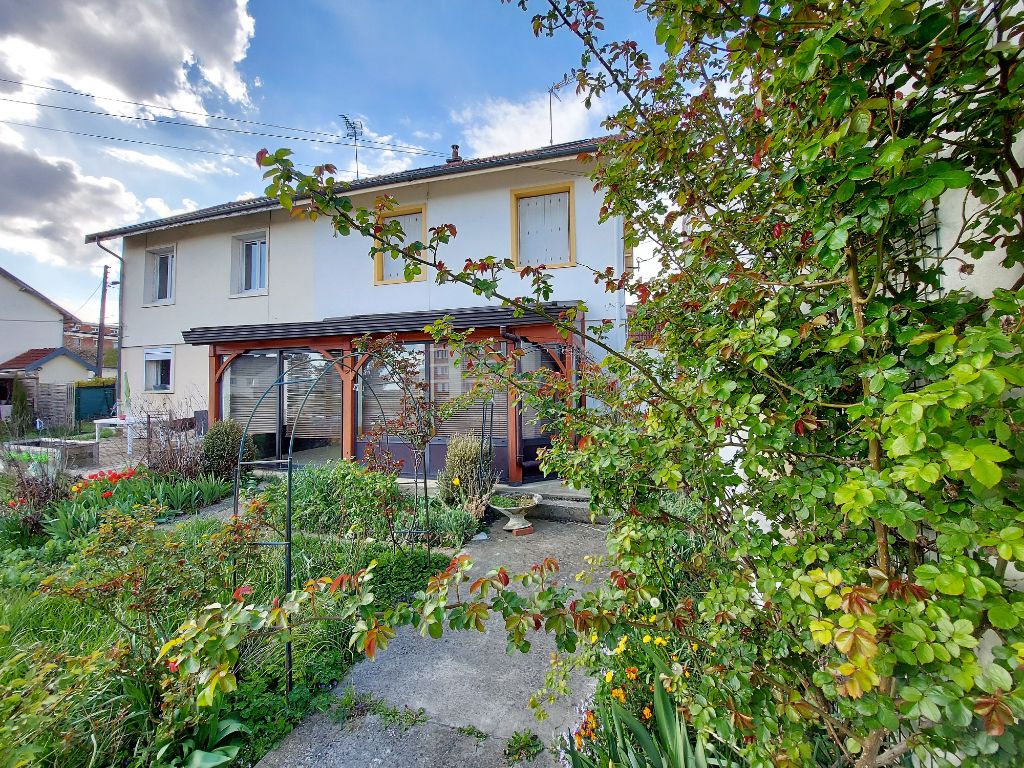 Maison 122m2  Saint Quentin Quartier Remicourt