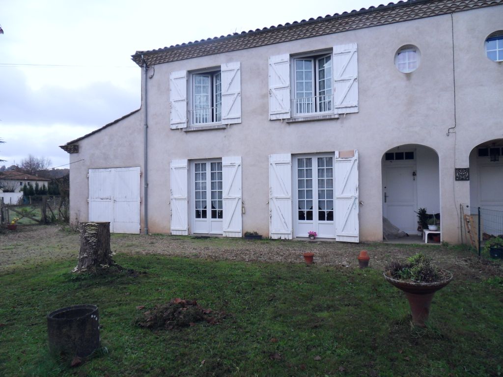 Maison mitoyenne Saint Antoine De Breuilh 5 pièces 90 m2 et jardin