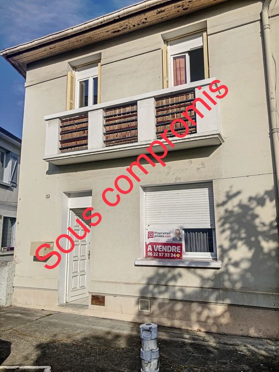 BEL APPARTEMENT CENTRE VILLE LOURDES
