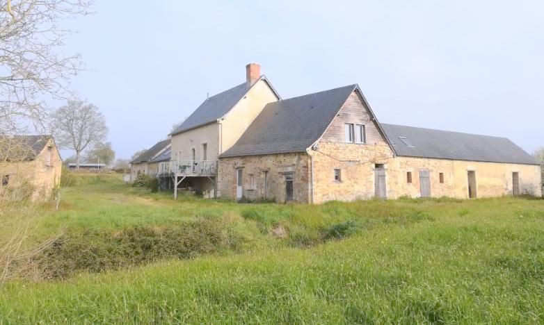 Corps de ferme  et maison de maitre