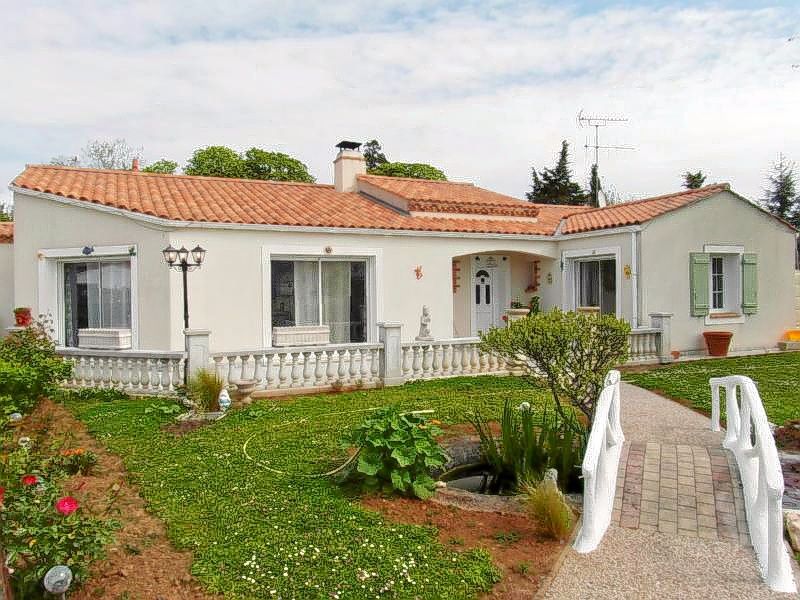 Maison Lucon plain-pied avec 3 chambres