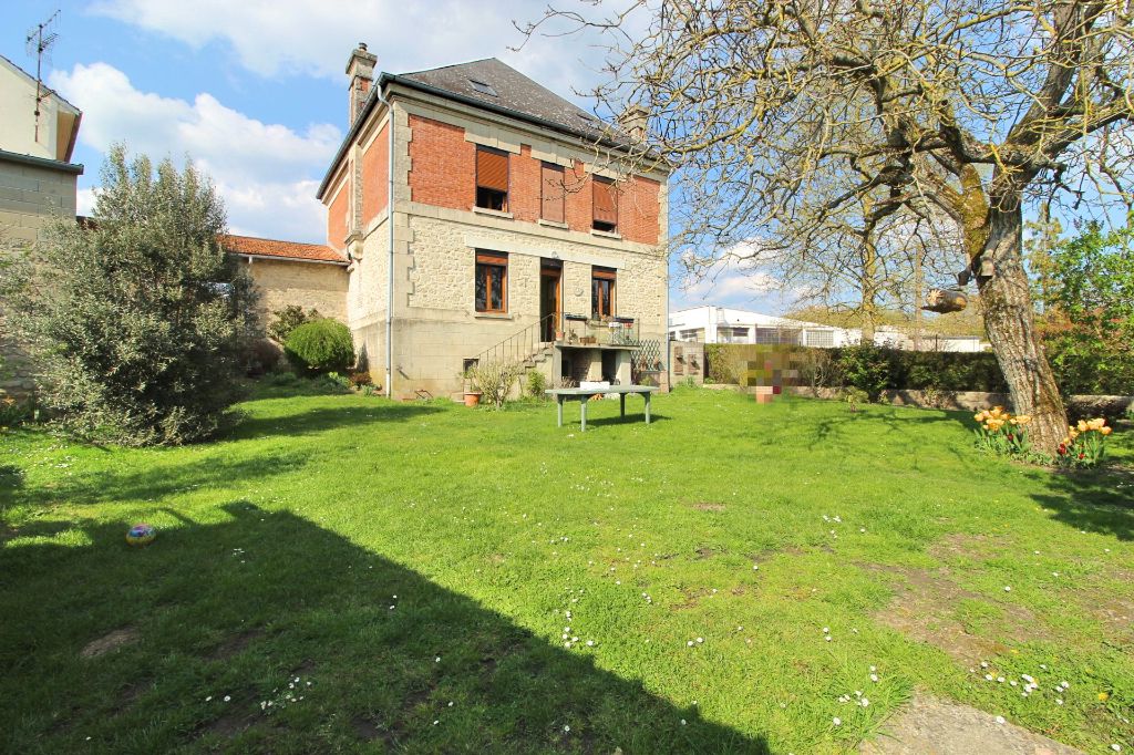 Maison 220m² - 02370 VAILLY SUR AISNE