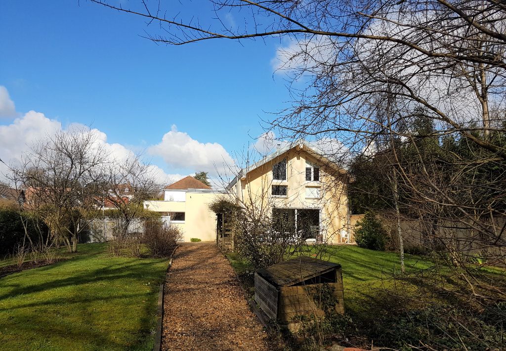 91800-Brunoy-Maison d'architecte-160 m²env- 6 pièces- 4 chambres- Garage 35 m²