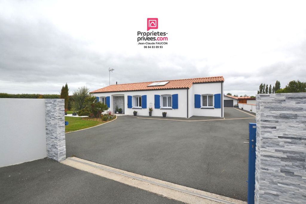 Maison La Bretonniere La Claye 6 pièce(s) 175 m2