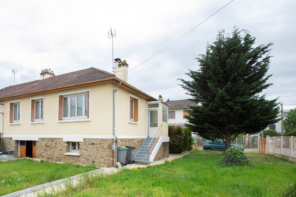 Maison Viry Chatillon 3 pièce(s) 64 m2