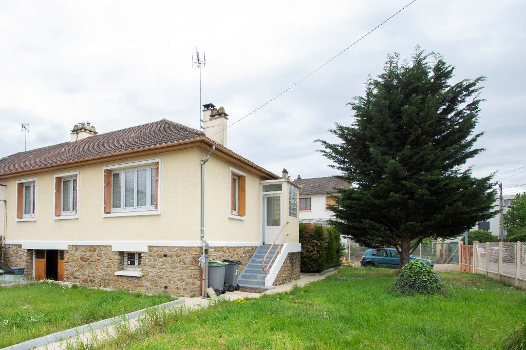 Maison Viry Chatillon 3 pièce(s) 64 m2