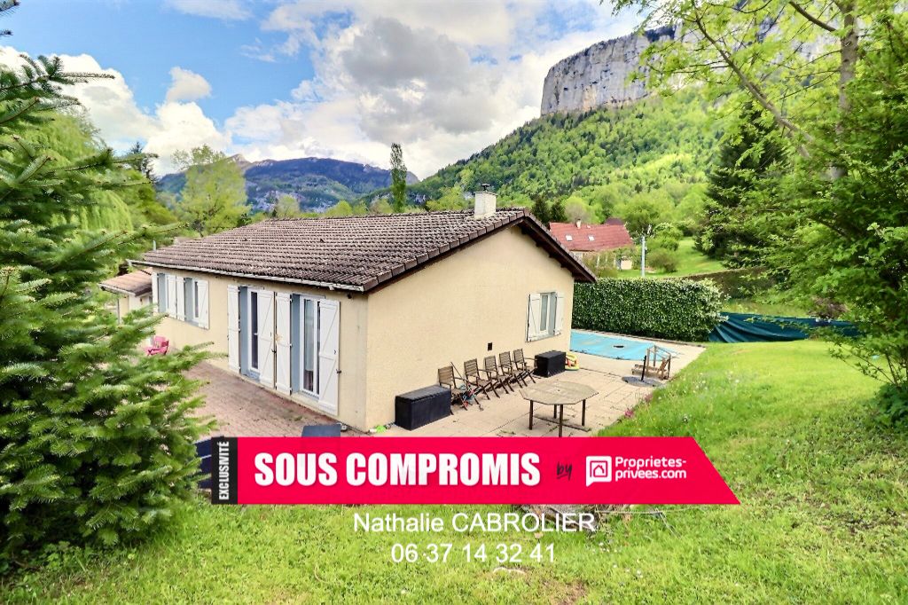 ST CHRISTOPHE SUR GUIERS 38380, Maison, 5 pièces, 4 chambres, 105m²