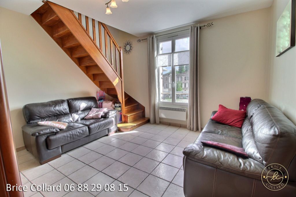 60100 CREIL Appartement en duplex 2 chambres