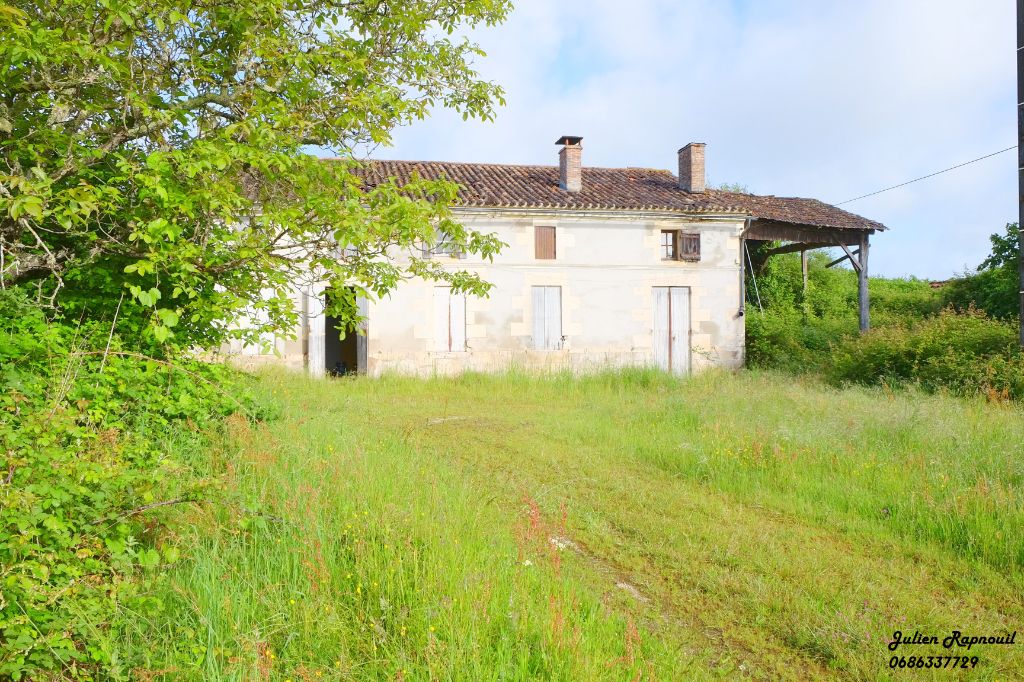 Maison Saint Martin De Coux 6 pièces 268 m2  et ses 3 hectares de terres agricoles