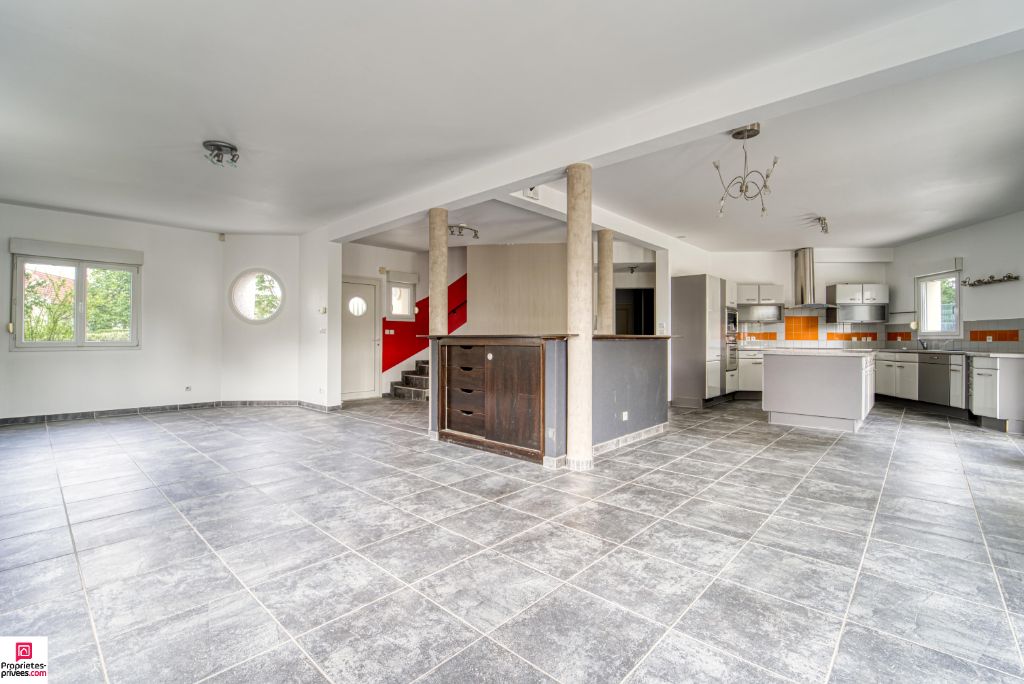 Maison 8 pièces 200 m2