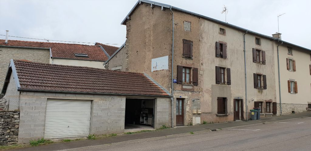 Immeuble Vauvillers 8 pièce(s) 179 m2 jardin