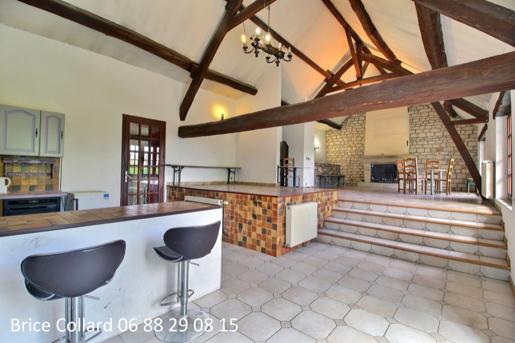 60180 NOGENT SUR OISE Maison 5 chambres 175m2