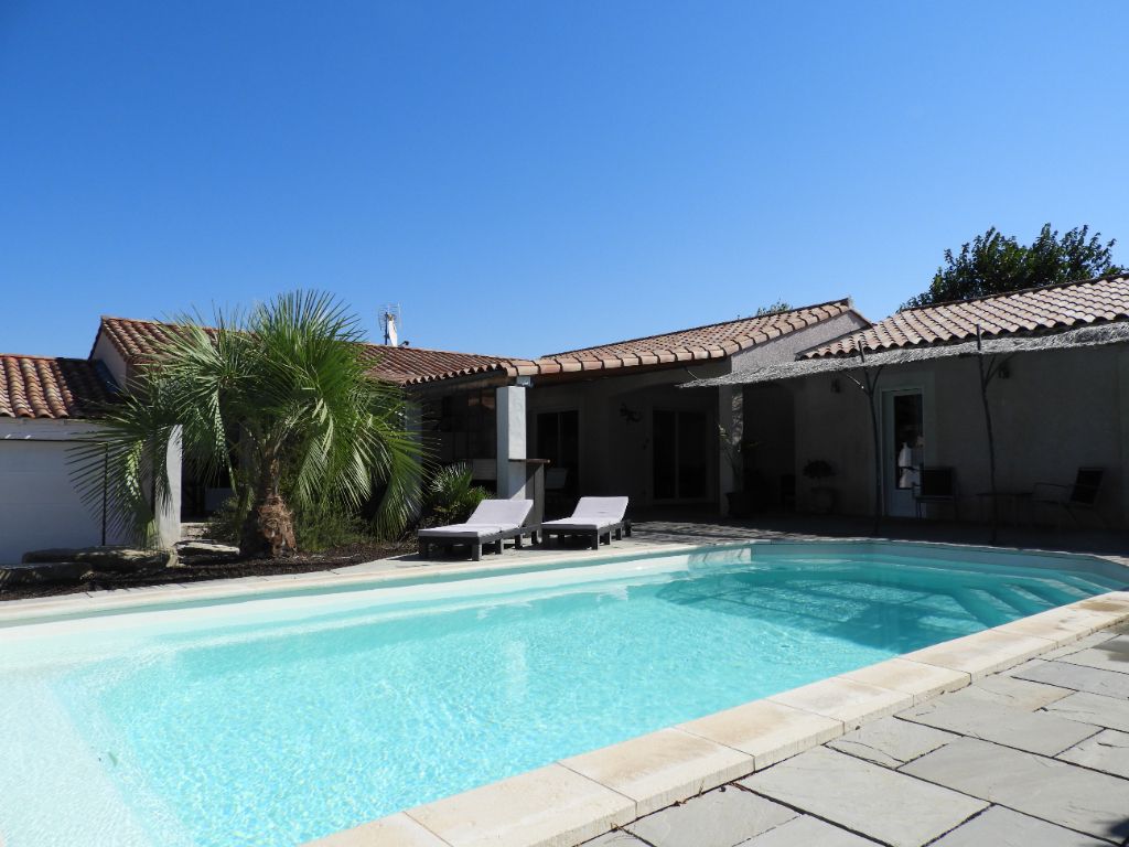 Maison 10 pièce(s) 175 m2
