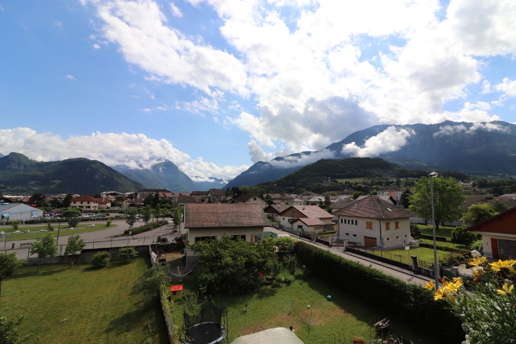 Appartement 4 pièces - Faverges (74210) - 189 000 - 68 m² environ