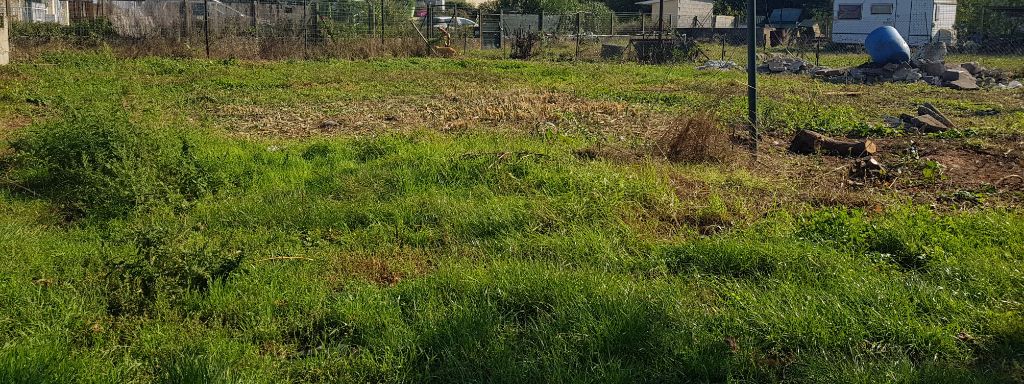 Corbas (69960) Terrain à bâtir d'env. 350m² , Au calme, proche toutes commodités