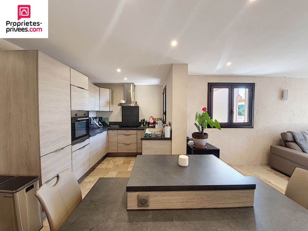 Appartement Traversant  3 pièces 69 m2 avec GARAGE
