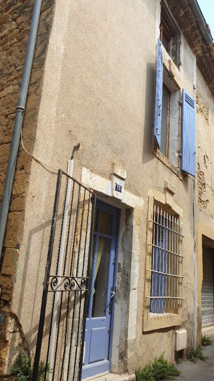 REMOULINS, PROCHE PONT DU GARD