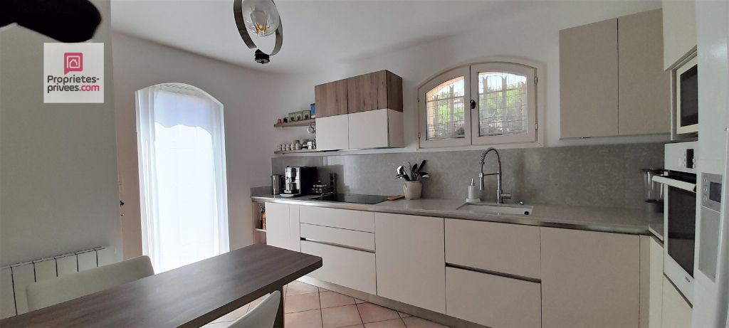 VILLA Provençale FREJUS avec piscine