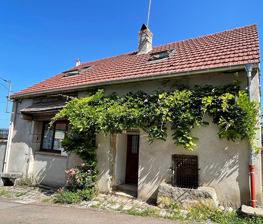 Maison de village de 80 m2 avec petit jardin