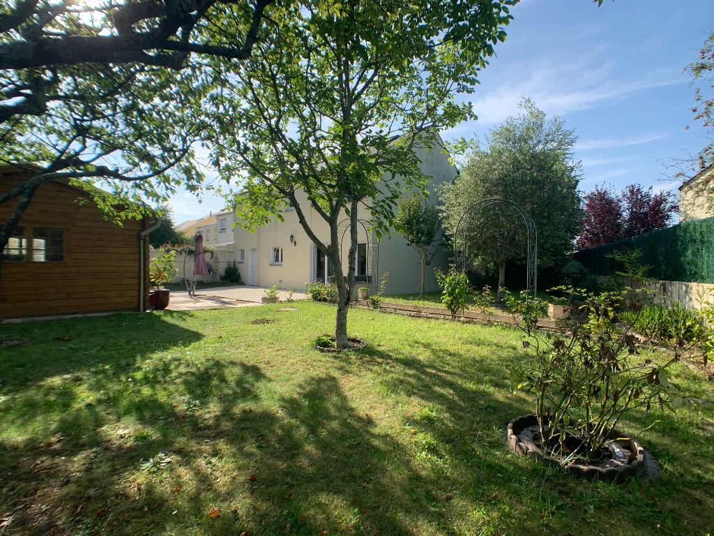 Maison familiale Sainte Luce Sur Loire 6 chambres 158 m2