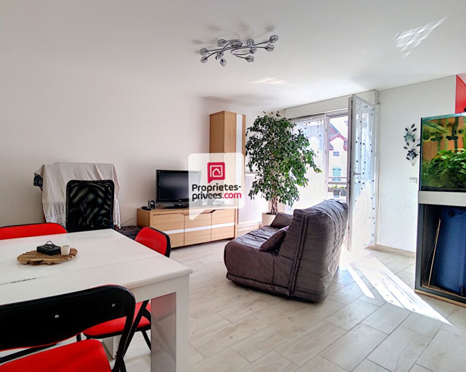 Appartement lumineux T2 avec cave et garage fermé, au centre de St-Genis-Pouilly 01630, Pays-de-Gex - 254 500 euros