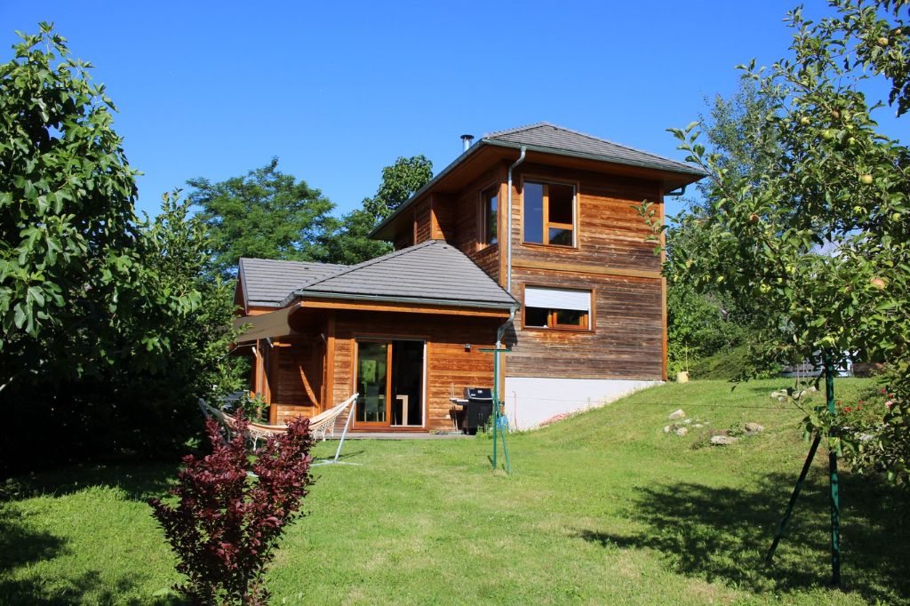 Superbe Maison Aiton/ Savoie  131 m2  sur 2315m² de terrain