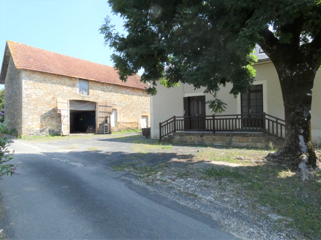 Maison 76m² / 3chambres / grange / terrain 1500m²