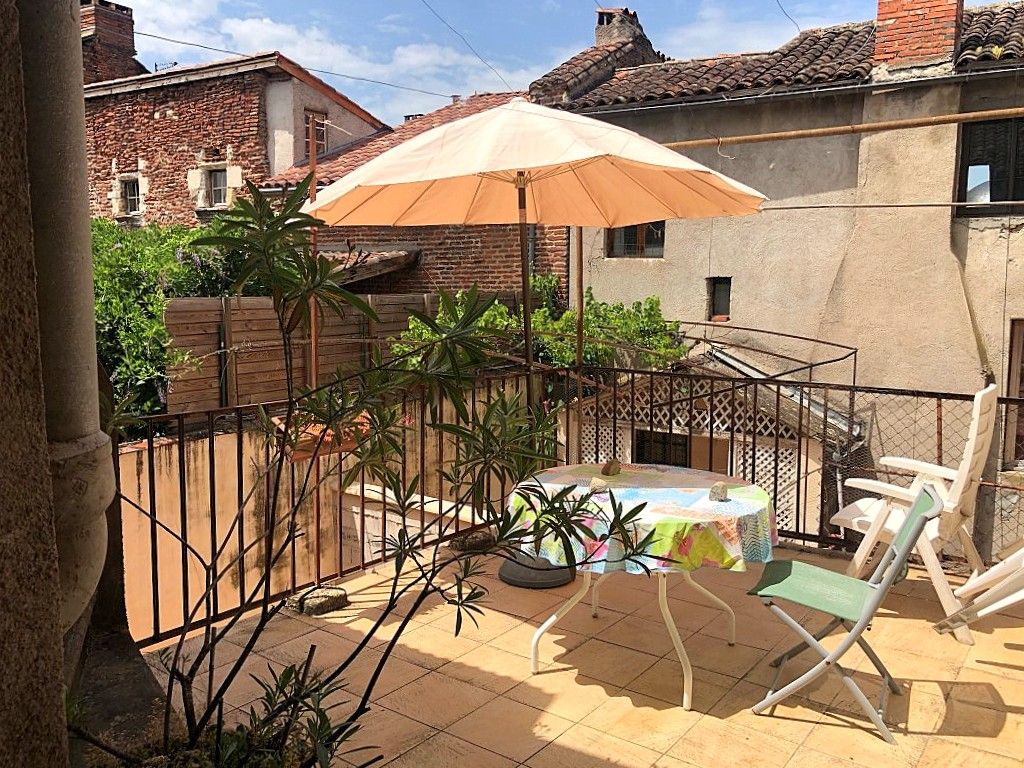 Appartement Cahors 2 pièces de 36 m² avec balcon et terrasse, loué