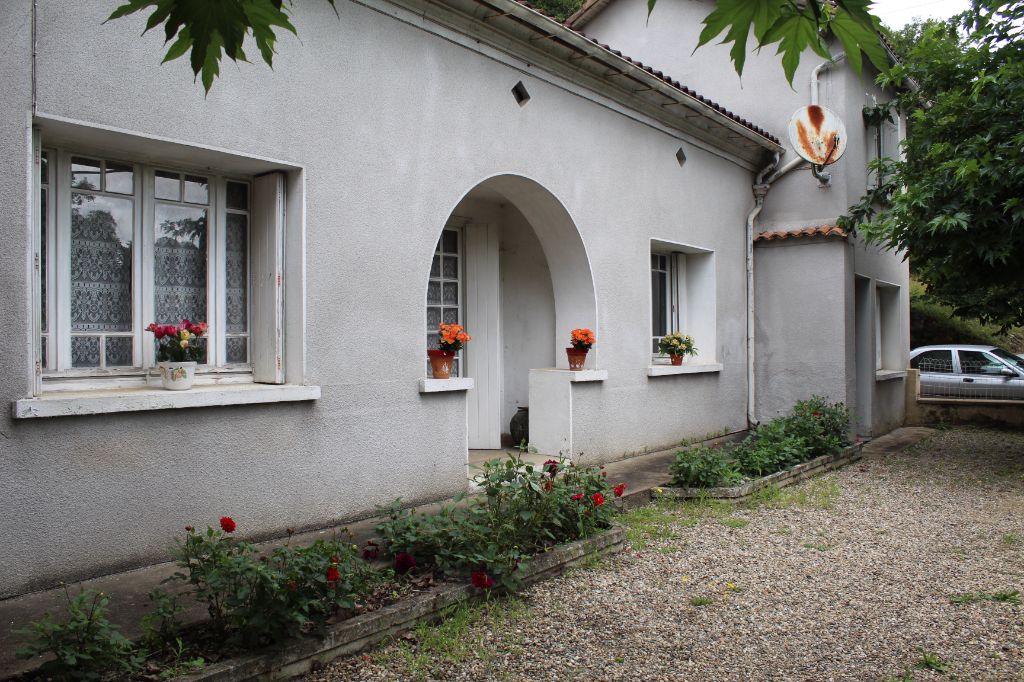 Maison 145 m² avec terrain et bois 5800m² et 3000m²