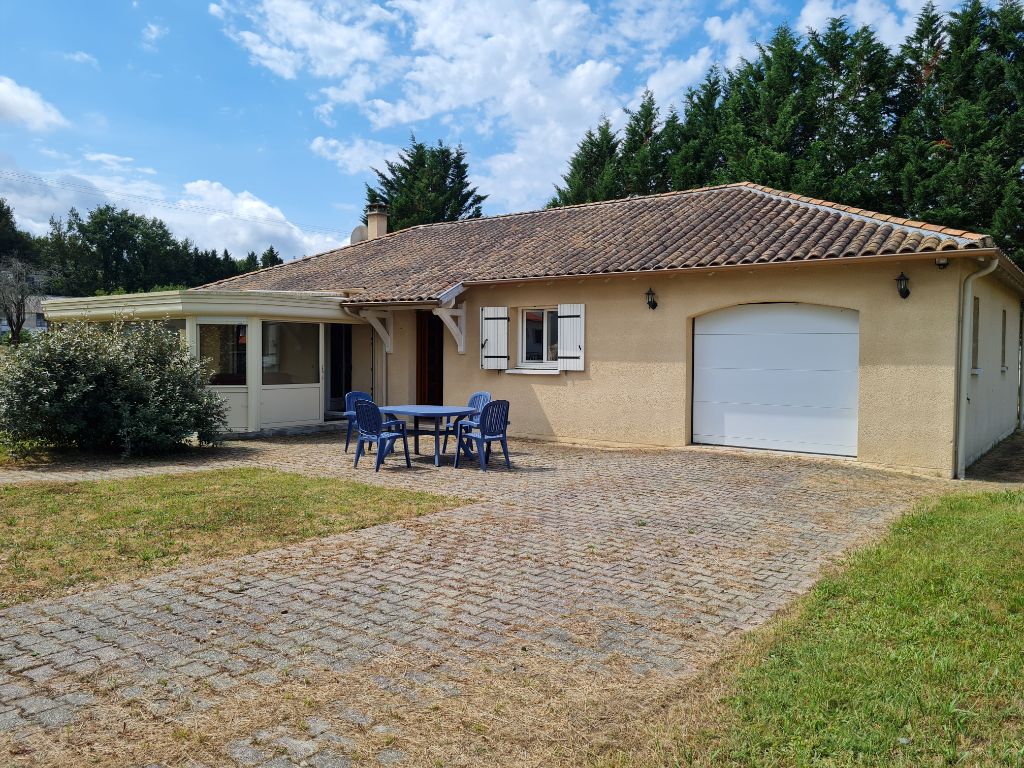Maison proche centre Mussidan 5 pièces 119 m2 et jardin