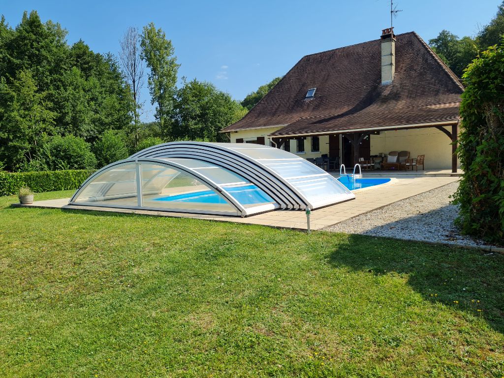 Maison 24400 proche Mussidan 7 pièces 169 m2 sur 9106 m²